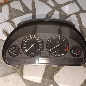 BMW E39 PRIBOR.