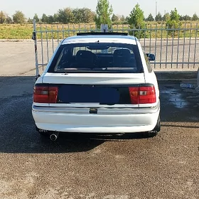 Opel Vectra 1992