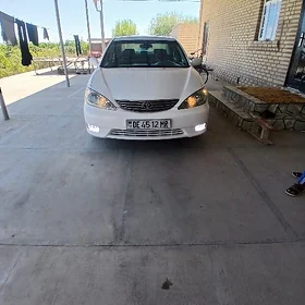 Toyota Camry 2005