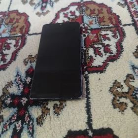 S10.  Lite.  8/128 GB