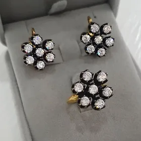 Komplekt gyzyl chayylan