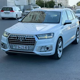 Audi Q7 2017