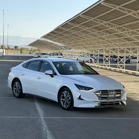Hyundai Sonata 2021