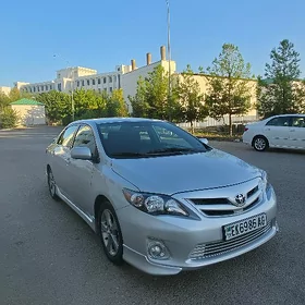Toyota Corolla 2011