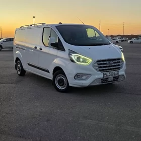 Ford Transit Crew Van 2022