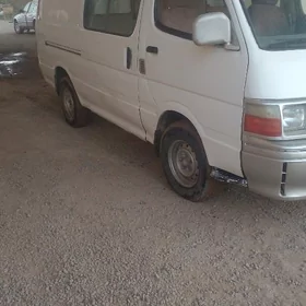 Toyota Hiace 1995