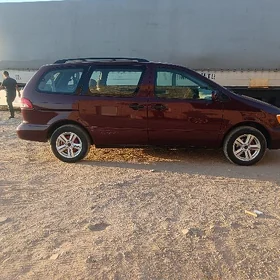 Toyota Sienna 2001