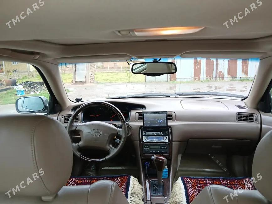 Toyota Camry 2000