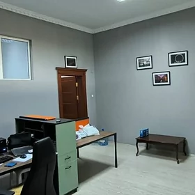 Офис 3 кабинета 65м² hususy