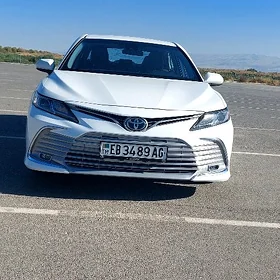 Toyota Camry 2022