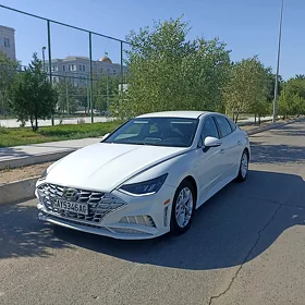 Hyundai Sonata 2021
