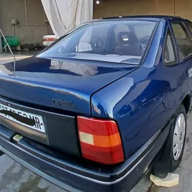 Opel Vectra 1992