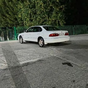 Toyota Avalon 1999