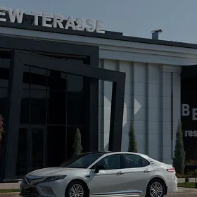 Toyota Camry 2020