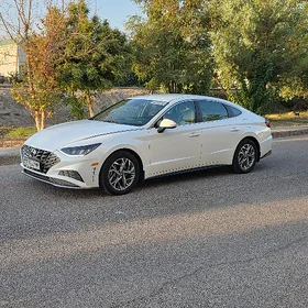Hyundai Sonata 2021