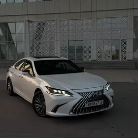 Lexus ES 350 2019