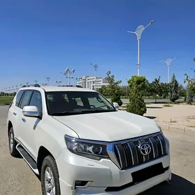 Toyota Land Cruiser Prado 2012