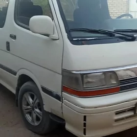 Toyota Hiace 1992