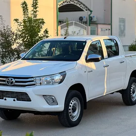 Toyota Hilux 2022