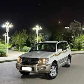 Toyota Land Cruiser 2004