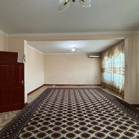 8 mkr 4 komnat 110m²