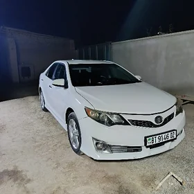 Toyota Camry 2013