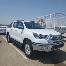 Toyota Hilux 2021