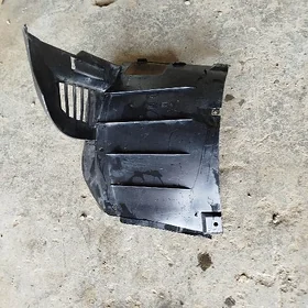 BMW E39 ÖÑ KICI PADKRYLNIK