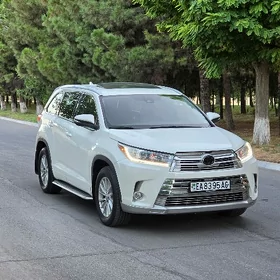 Toyota Highlander 2019