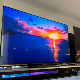 SKYWORTH TV