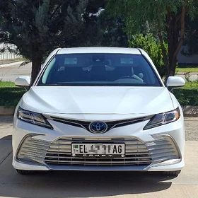Toyota Camry 2022