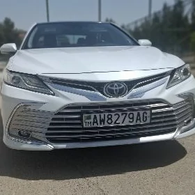 Toyota Camry 2022