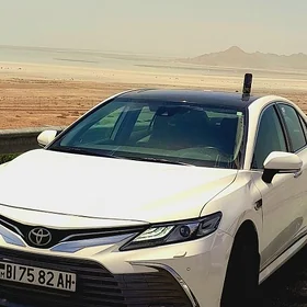 Toyota Camry 2020