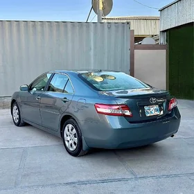 Toyota Camry 2010