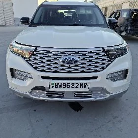 Ford Explorer 2023