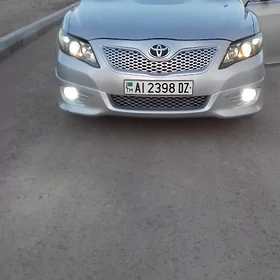 Toyota Camry 2010