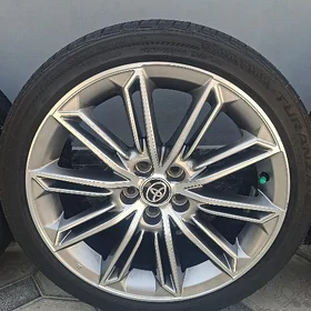 Toyota avalon touring diska