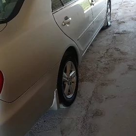 Toyota Camry 2004