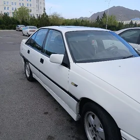 Opel Omega 1988