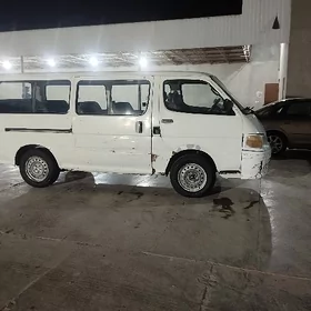 Toyota Hiace 2002