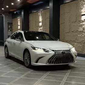 Lexus ES 350 2023