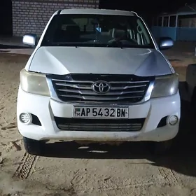 Toyota Hilux 2012