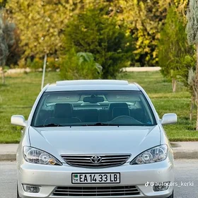 Toyota Camry 2004