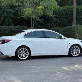 Opel Insignia 2014