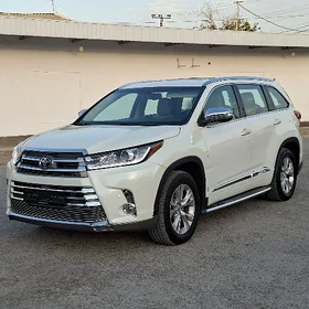 Toyota Highlander 2016