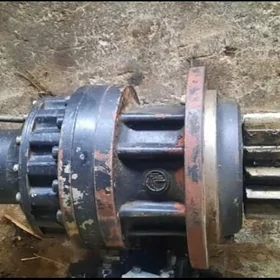 jcb eksgewator pawarot kruk