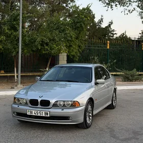 BMW 528 2003