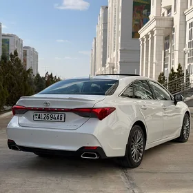 Toyota Avalon 2020