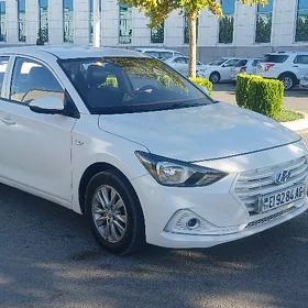 Hyundai Elantra 2021