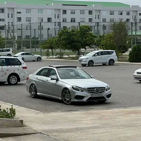 Mercedes-Benz E350 2016